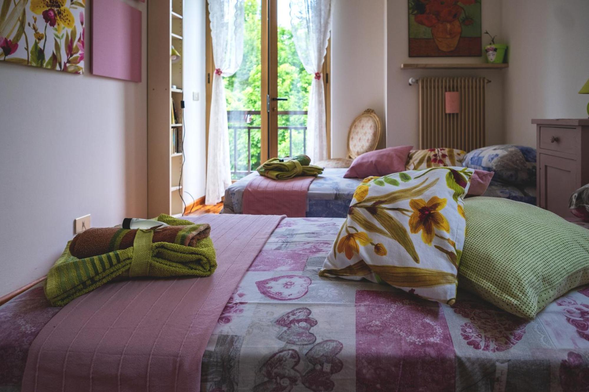 La Vie En Rose Bed and Breakfast Buia Exteriör bild
